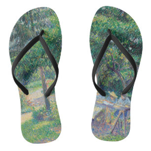 Kinder im Garten sitzend von Camille Pissarro Flip Flops