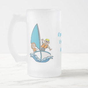 Kinder Jung und Mädchen in Sailboat Mattierte Tass Mattglas Bierglas