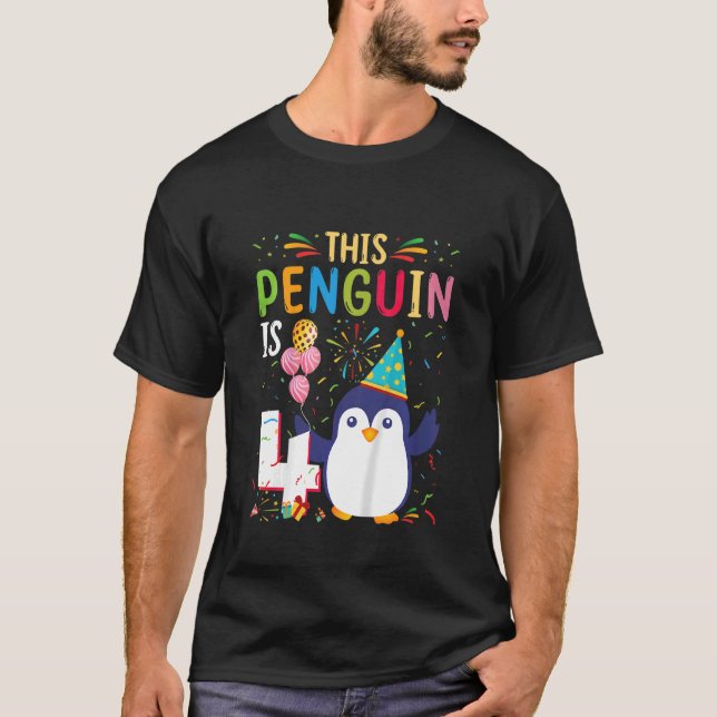 Kinder Penguin 4. Geburtstag Pinguin Geburtstagspa T-Shirt (Vorderseite)
