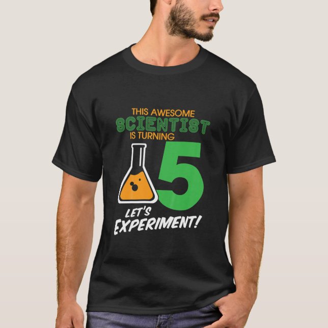 Kinder Phantastische Wissenschaftler drehen 5. Geb T-Shirt (Vorderseite)