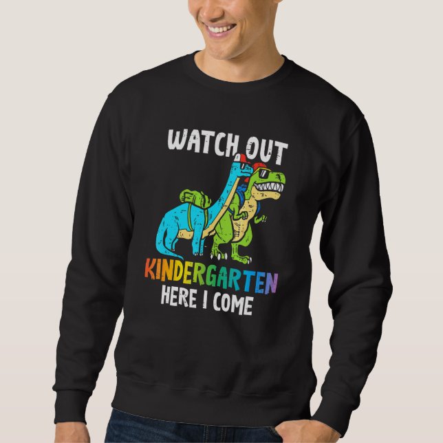 Kinder schauen sich den Kindergarten an, hier komm Sweatshirt (Vorderseite)