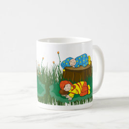 Kinder schlafen mit der Fee im Wald Kaffeetasse