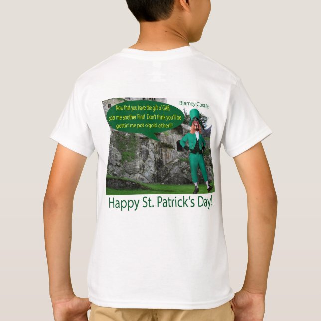 Kinder schlagen. Happy St. Patrick's Day. irish se T-Shirt (Rückseite)