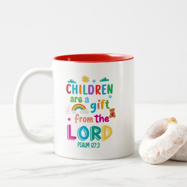 "Kinder sind ein Geschenk" - nach Bestellung rot Zweifarbige Tasse (Mit Donut)