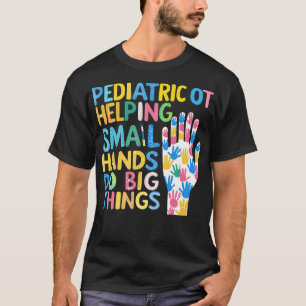 Kinder und Jugendliche helfen kleinen Händen, Groß T-Shirt