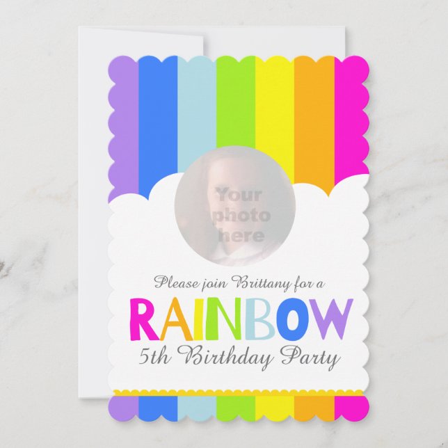 Kinder unter Regenbogenwolke 5. Geburtstag einlade Einladung (Vorderseite)