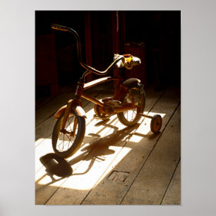 Kinderfahrrad in der ehemaligen Müllerei Poster