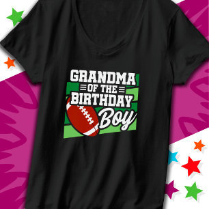 Kinderfußball-Party Oma des Geburtstagsjungen T-Shirt