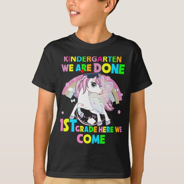Kindergarten Abschluss Magical Unicorn Geschenk T-Shirt (Vorderseite)