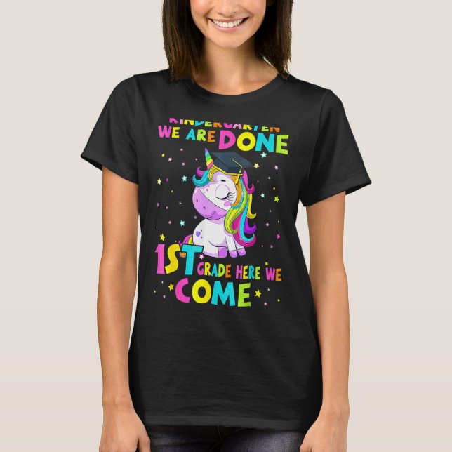 Kindergarten Abschluss Magisches Einhorn für Mädch T-Shirt (Vorderseite)
