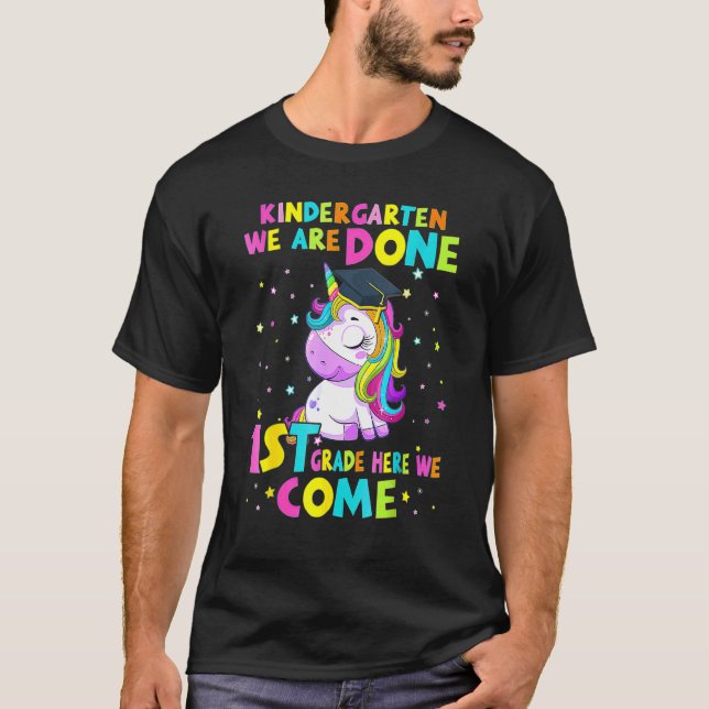 Kindergarten Abschluss Magisches Einhorn für Mädch T-Shirt (Vorderseite)