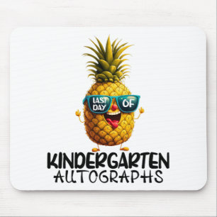 Kindergarten Autograph Abschluss Boy Girl Mousepad
