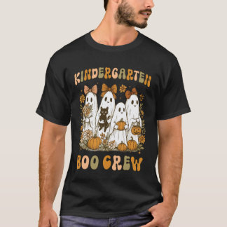 Kindergarten Boo Crew Vornehme Halloween-Blumen-Ge T-Shirt