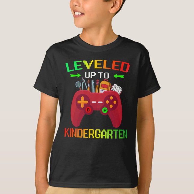 Kindergarten-Gamer zurück zur Schule T-Shirt (Vorderseite)