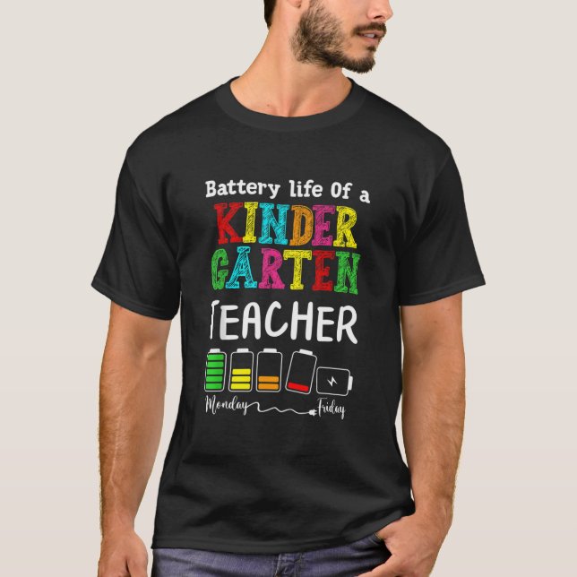 Kindergarten Kindergarten Kindergarten Kindergarte T-Shirt (Vorderseite)