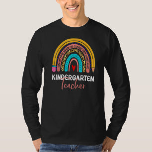 Kindergarten Leopard-Lehrerin kehrt zurück zum Sch T-Shirt