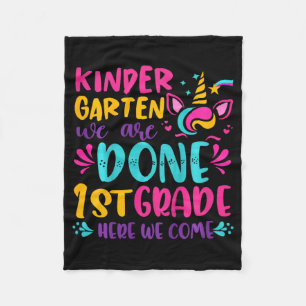 Kindergarten letzte Schulstufe 1 Fleecedecke