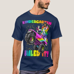 Kindergarten nagelte es einmotoriges Monster Truck T-Shirt