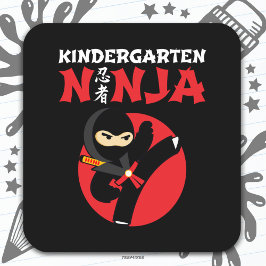 Kindergarten Ninja Kick ersten Tag zurück zur Schu Quadratischer Aufkleber