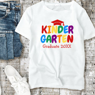 Kindergarten-Regenbogenbriefe Kinderkriegen T-Shirt