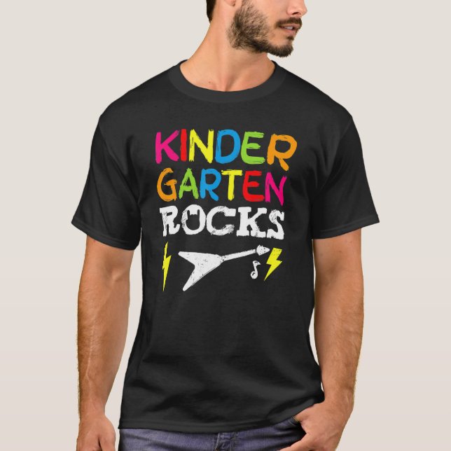 Kindergarten Rocks Preschooler zurück zum Schulcha T-Shirt (Vorderseite)