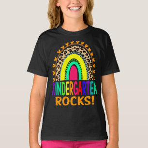 Kindergarten Rocks Regenbogen Leopard zurück zur S T-Shirt