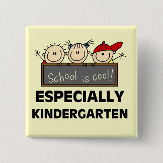 Kindergarten-Schule ist coole T-Shirts und Button