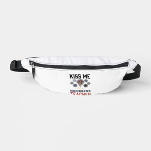 Kindergartenlehrer Feuerwerk Vintage-Shirt-Design Bauchtasche
