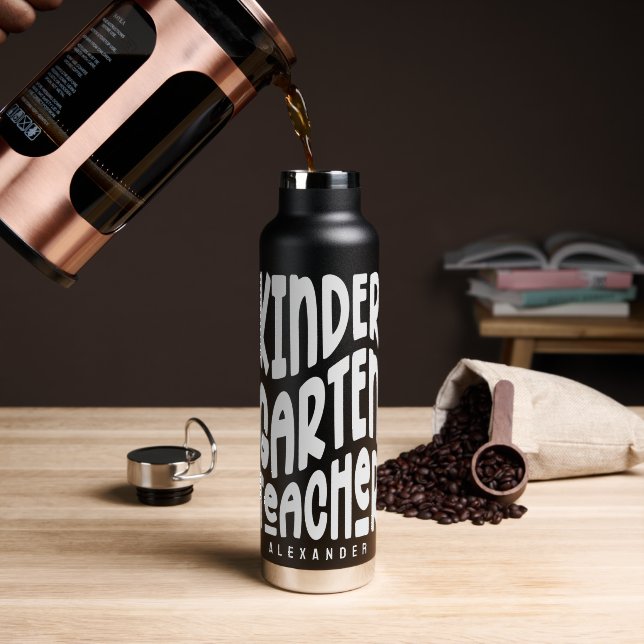 Kindergartenlehrer Minimalistischer Text Trinkflasche (Kaffee (gedreht))