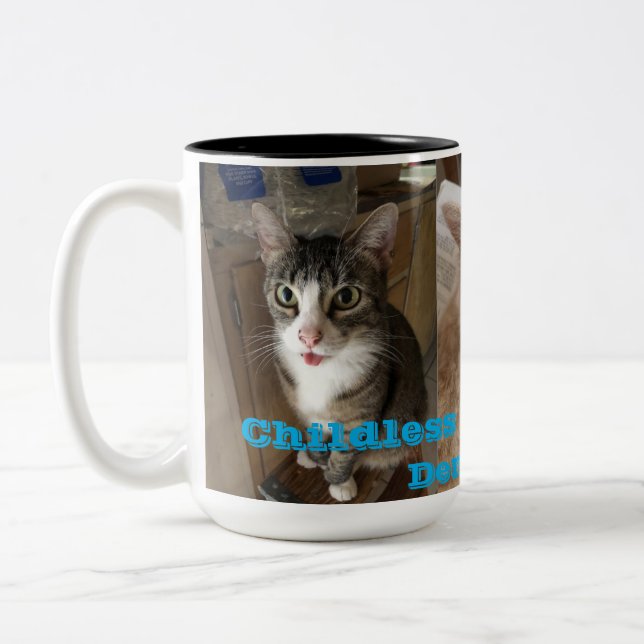 Kinderlose Cat Ladys for Democracy Zweifarbige Tasse (Links)