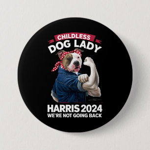 Kinderlose Hunde-Lady wählt Kamala bei der Wahl 20 Button
