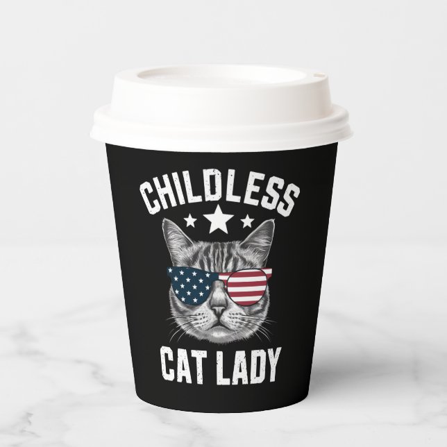 Kinderlose Katze Lady 2024 Pappbecher (Vorderseite)