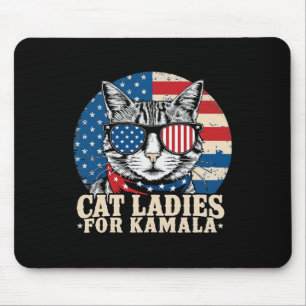 Kinderlose Katzen-Lady für Kamala Harris-Abstimmun Mousepad