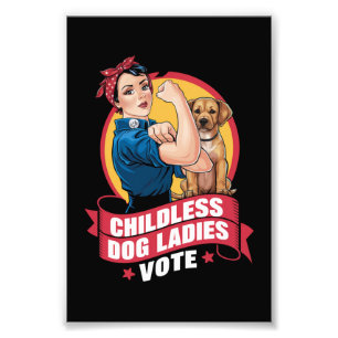 Kinderlose Katzenladies stimmen für Hund The Rivet Fotodruck