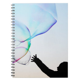 Kinderspiele mit minimalen Blasen Notizblock