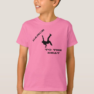 Kindertanz zum gestreiften V-Neck-T - Shirt