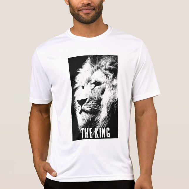 King Black & White Lion Mens Sport-Tek Wettbewerbe T-Shirt (Vorderseite)