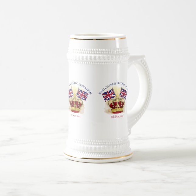 King Charles III Coronation Crown and Flags Bierglas (VorderseiteRechts)