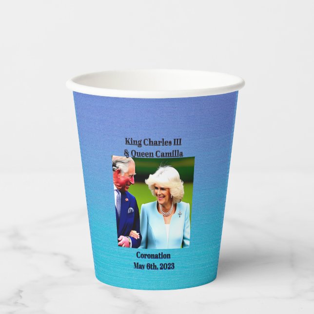 King Charles III & Queen Camilla Coronation Pappbecher (Vorderseite)