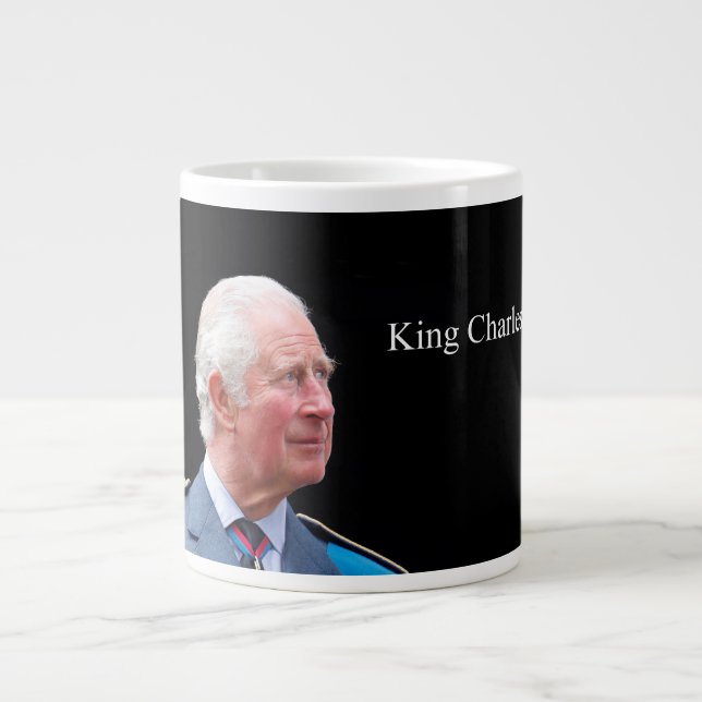 King Charles lll Jumbo-Tasse (Vorderseite)