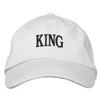 King Name Text gedruckt Stilvoll Stickereihut