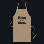 King of the Grill GRILLEN Cooking Slogan Schürze<br><div class="desc">Sie sind King of the Grill mit diesem feuergerösteten,  verchromten Design. Für Master Kitchen Griller,  GRILLEN Koch oder Köche mit einer würzigen Einstellung. Klicken Sie auf Anpassen,  um diese Schürze zu personalisieren.</div>