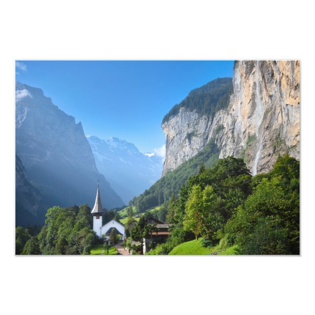 Kirche in Lauterbrunnen, Schweiz Fotodruck (Vorne)