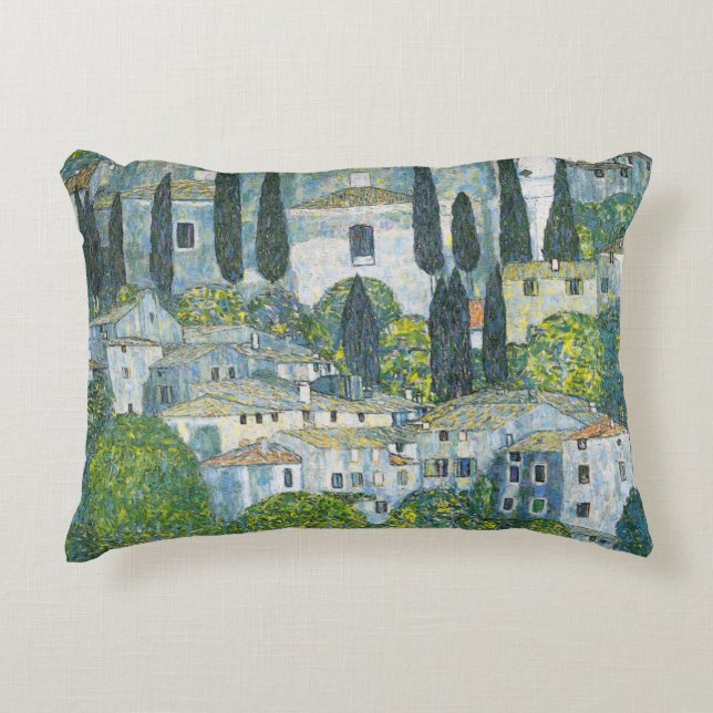 Kirche (Kirche) in Cassone von Gustav Klimt Dekokissen (Vorderseite)