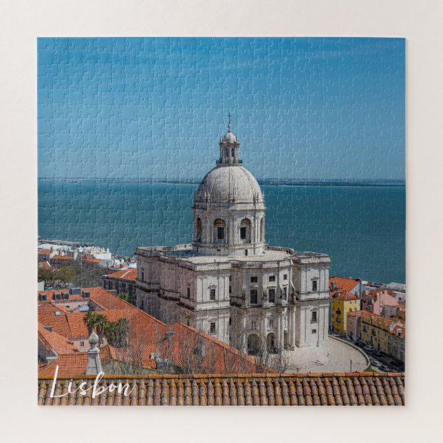 Kirche Santa Engracia in Lissabon, Portugal (Vertikal)