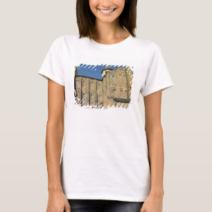 Kirche von St. Foy, angefangenes c.1050 durch Abt T-Shirt