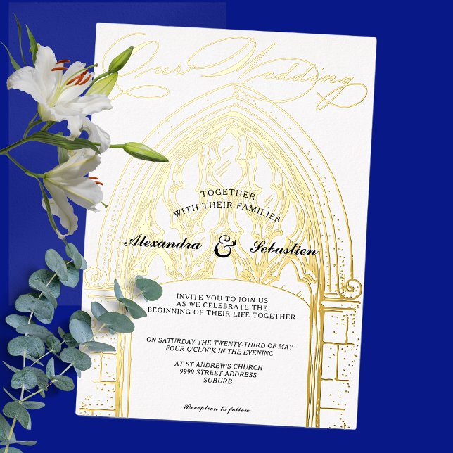 Kirchenfeier Hochzeit Elegantes Drehbuch Folieneinladung (Church Ceremony Celebration Elegant Script Wedding Gold Foil Invitation 2025 Wedding Collection)