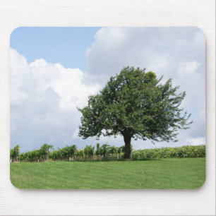 Kirschbaum im Sommer Mousepad
