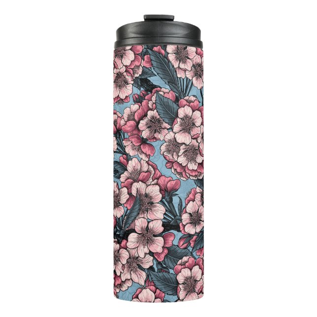 Kirschblüte in Rosa und Blau Thermosbecher (Vorderseite)