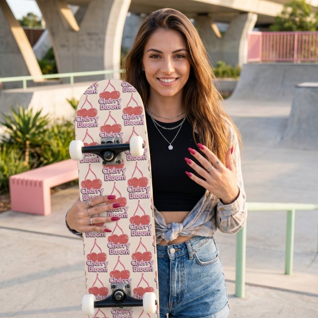 Kirschblüte Skateboard (Von Creator hochgeladen)